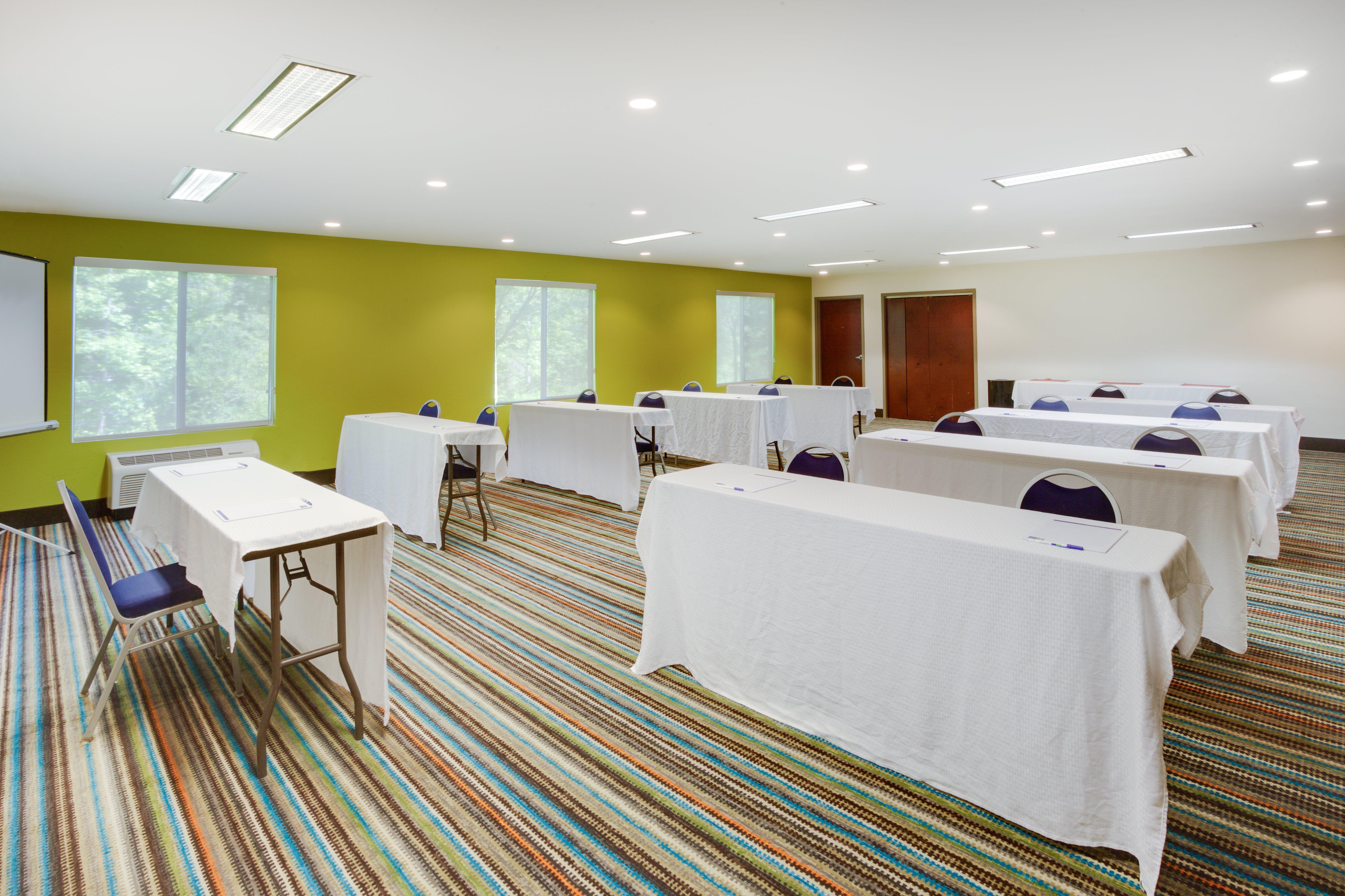 Hotel Express & By Ihg Mebane
