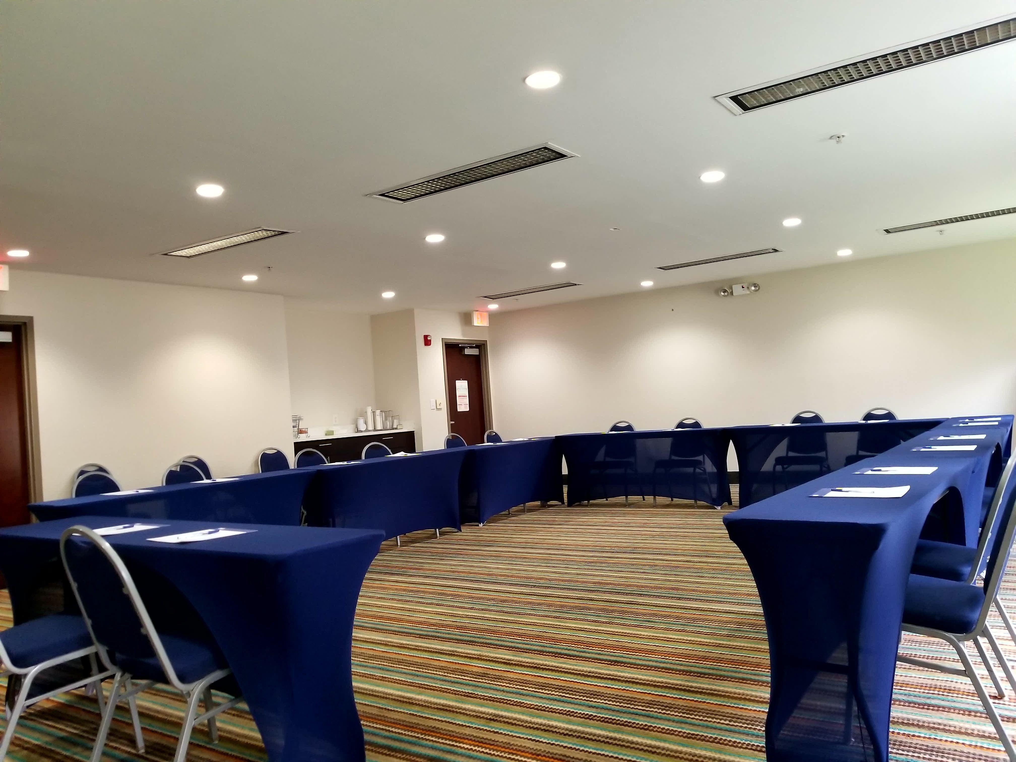 Express & By Ihg Hotel Mebane