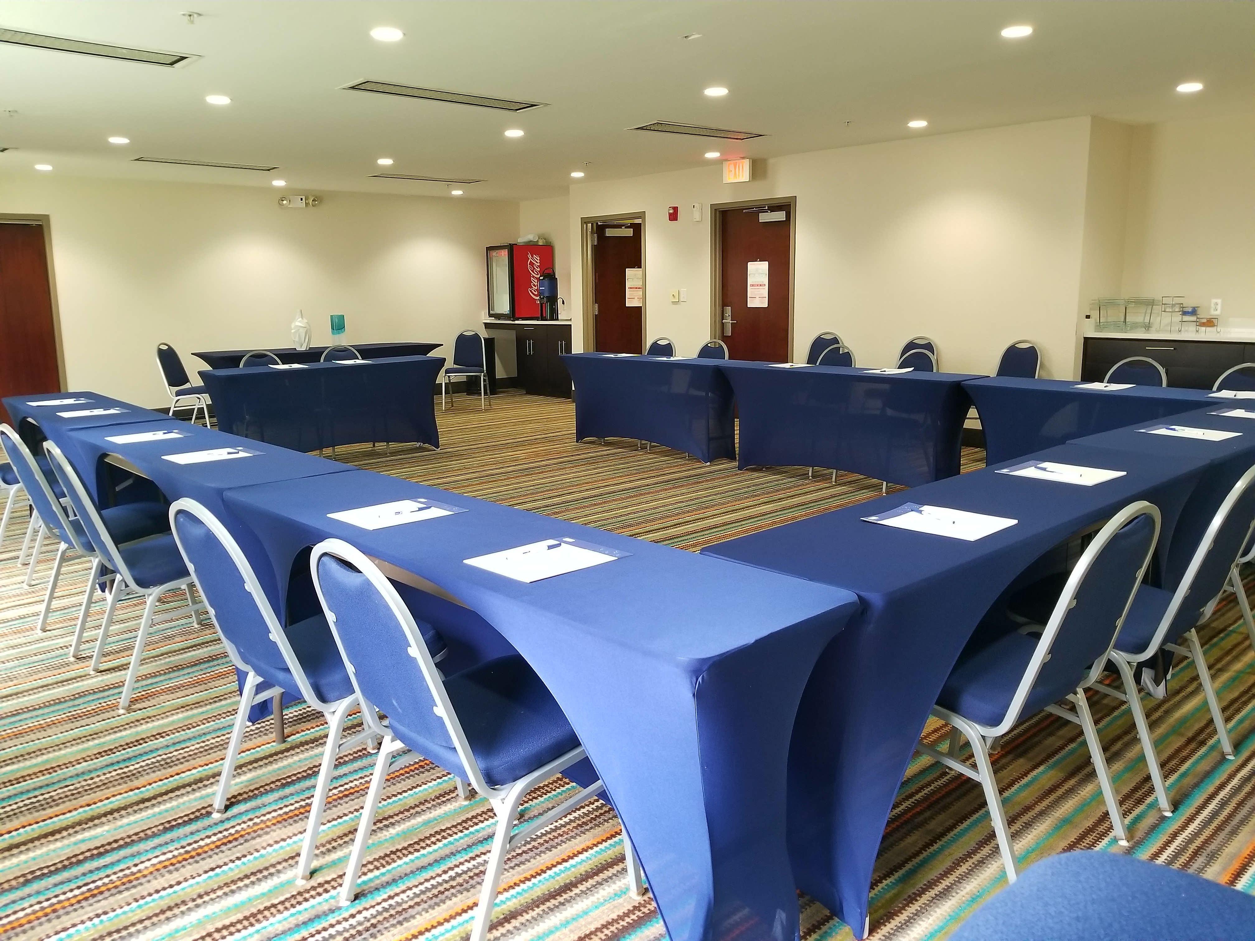 Hotel Express & By Ihg Mebane